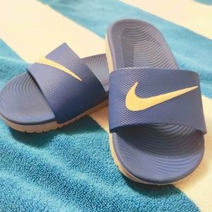 Boys Nike Slides 11C